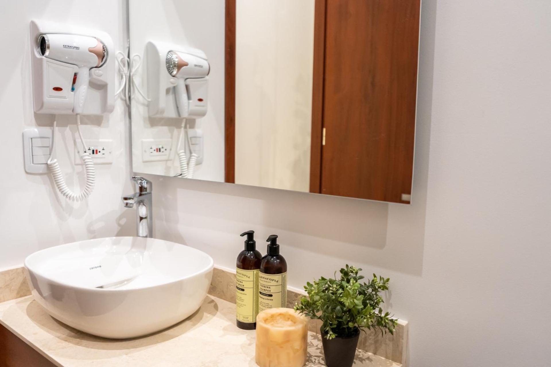Ganem Suites Cartagena Екстер'єр фото